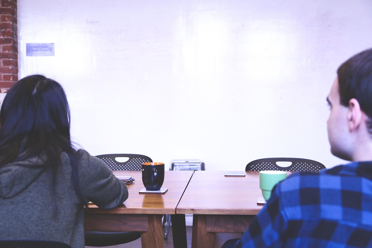 How to Run a Meeting That People Don't Dread